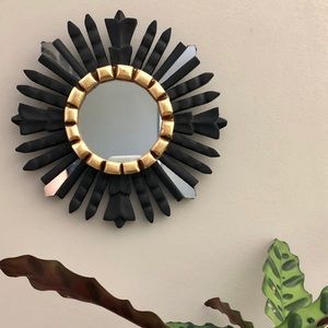 NWOT Peruvian Cuzco Mirror